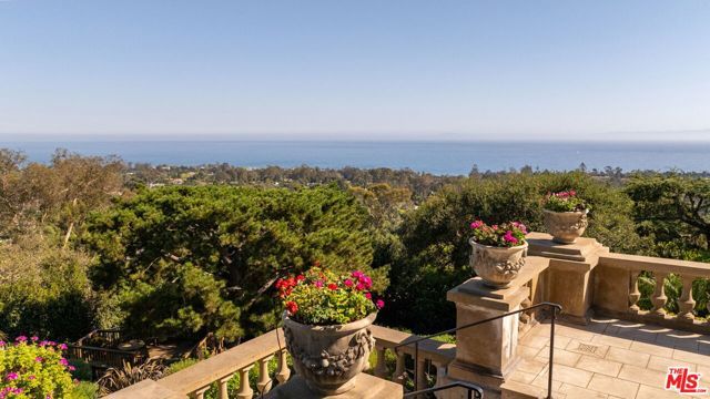 358 Woodley Road, Santa Barbara, CA 93108