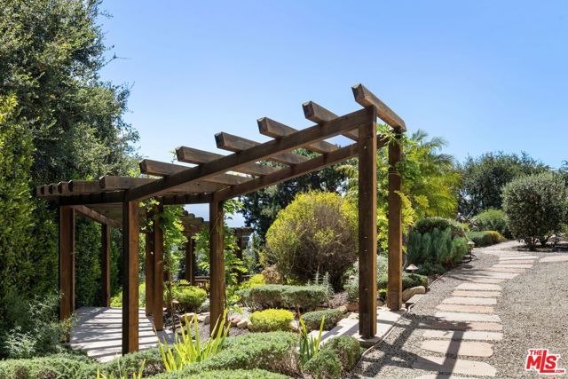 358 Woodley Road, Santa Barbara, CA 93108