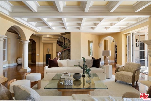 358 Woodley Road, Santa Barbara, CA 93108