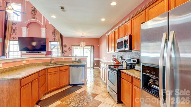 132 Tannin Way, Lexington, NC 27295