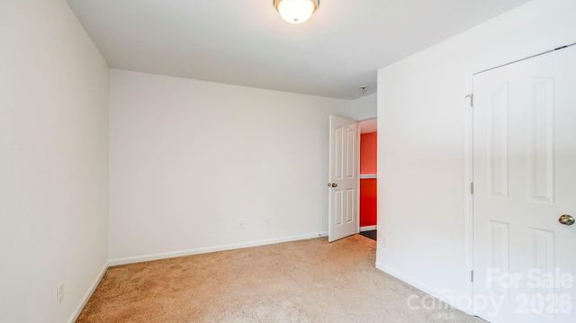 132 Tannin Way, Lexington, NC 27295