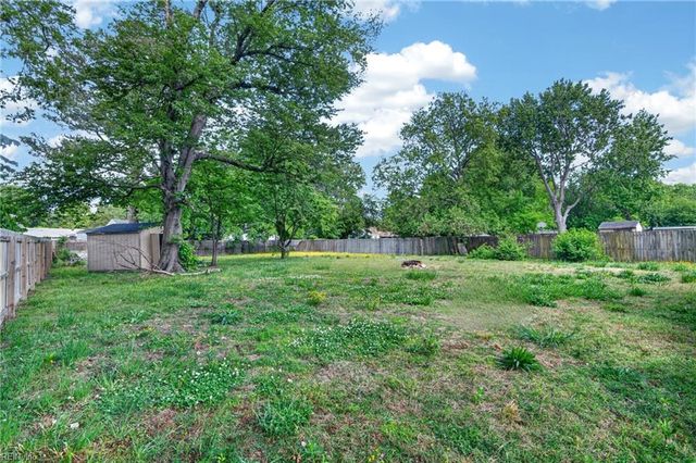 1226 Tyler Ave, Newport News, VA 23601