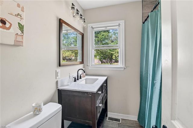 1226 Tyler Ave, Newport News, VA 23601