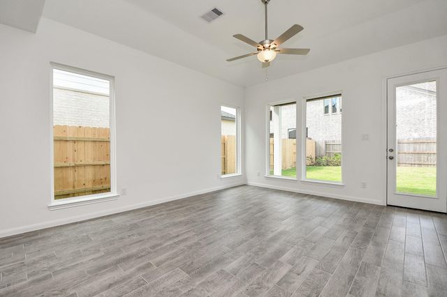 7207 Prairie Heights Drive, Katy, TX 77493