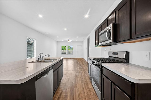 1726 Windstone Ridge Drive, Houston, TX 77014