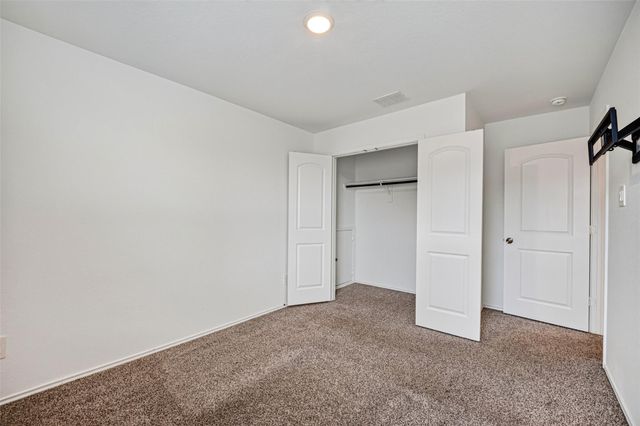 1726 Windstone Ridge Drive, Houston, TX 77014