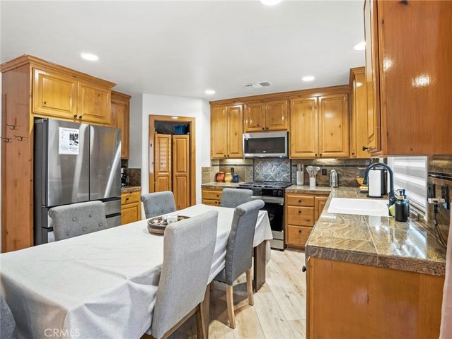 24599 Geneva, Crestline, CA 92325