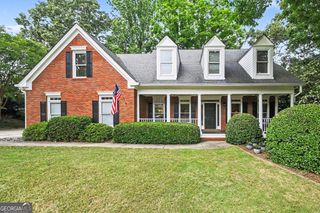 2737 Duncans View Trace NE, Buford, GA 30519
