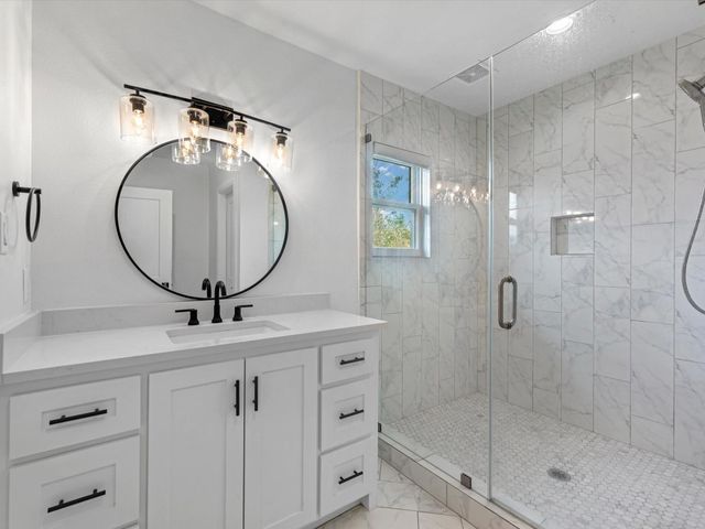 2147 Colquitt Street, Houston, TX 77098