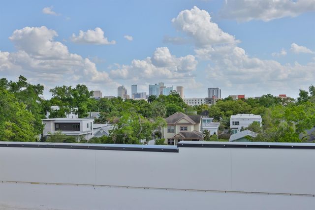 310 W COLUMBUS DRIVE 7, Tampa, FL 33602