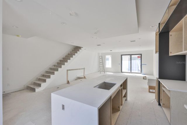 310 W COLUMBUS DRIVE 7, Tampa, FL 33602