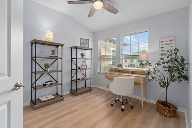 11504 CROWNED SPARROW LANE, Tampa, FL 33626