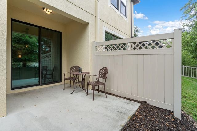 11504 CROWNED SPARROW LANE, Tampa, FL 33626