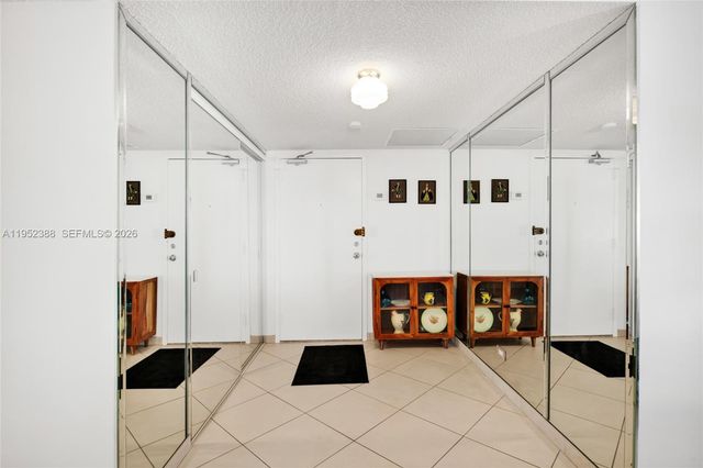 301 174th St 1018, Sunny Isles Beach, FL 33160