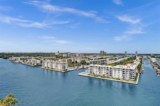 301 174th St 1018, Sunny Isles Beach, FL 33160