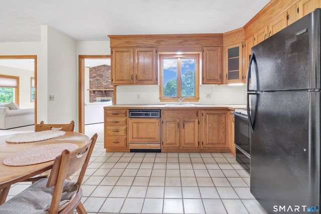 470 Oceanview Terrace, Stratford, CT 06615
