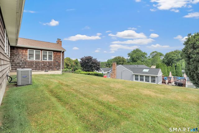 470 Oceanview Terrace, Stratford, CT 06615