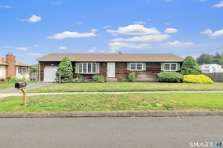 470 Oceanview Terrace, Stratford, CT 06615