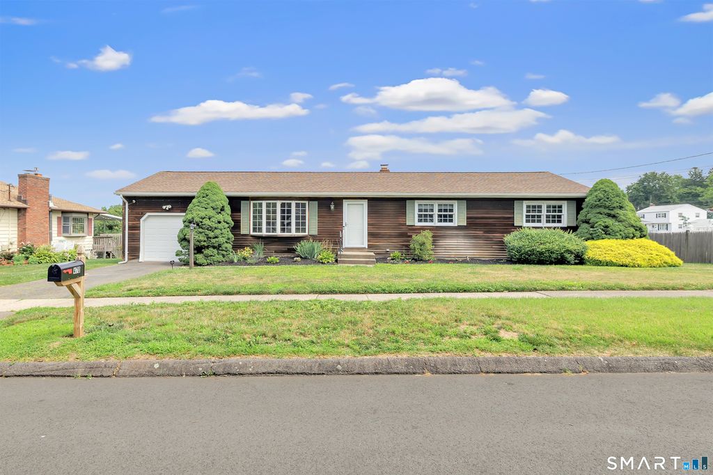 470 Oceanview Terrace, Stratford, CT 06615