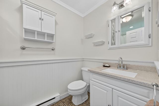6306 Chelsea Cove N, Hopewell Junction, NY 12533
