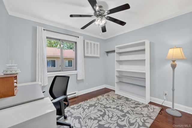 6306 Chelsea Cove N, Hopewell Junction, NY 12533