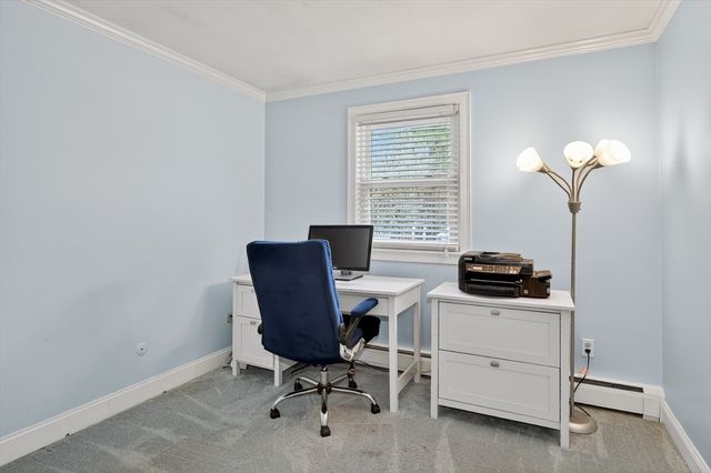 62 North St, Bellingham, MA 02019