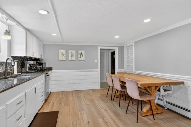 62 North St, Bellingham, MA 02019