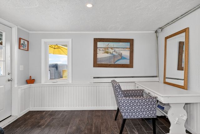 62 North St, Bellingham, MA 02019