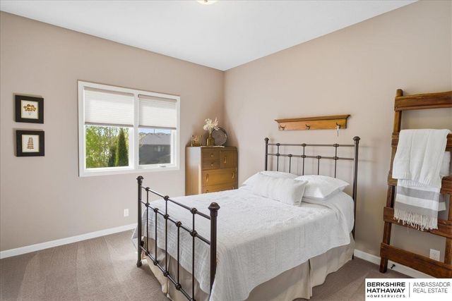2402 N 178th Street, Omaha, NE 68116