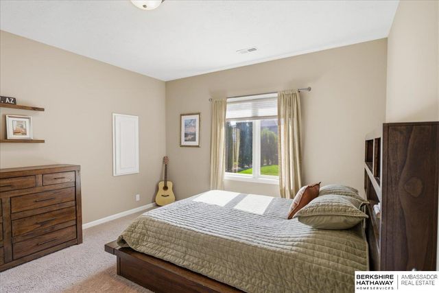 2402 N 178th Street, Omaha, NE 68116