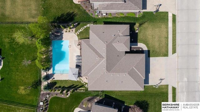 2402 N 178th Street, Omaha, NE 68116