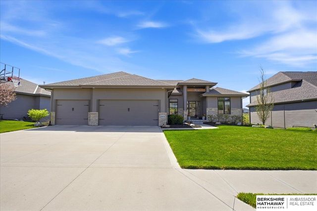 2402 N 178th Street, Omaha, NE 68116