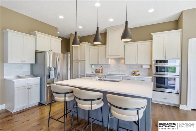 2402 N 178th Street, Omaha, NE 68116