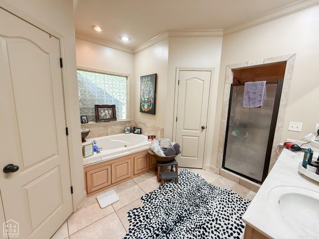 4717 Lochmoor Circle, Jonesboro, AR 72405