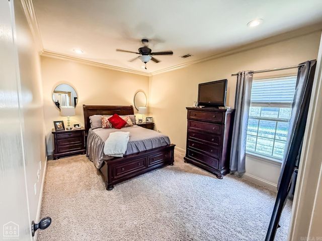 4717 Lochmoor Circle, Jonesboro, AR 72405
