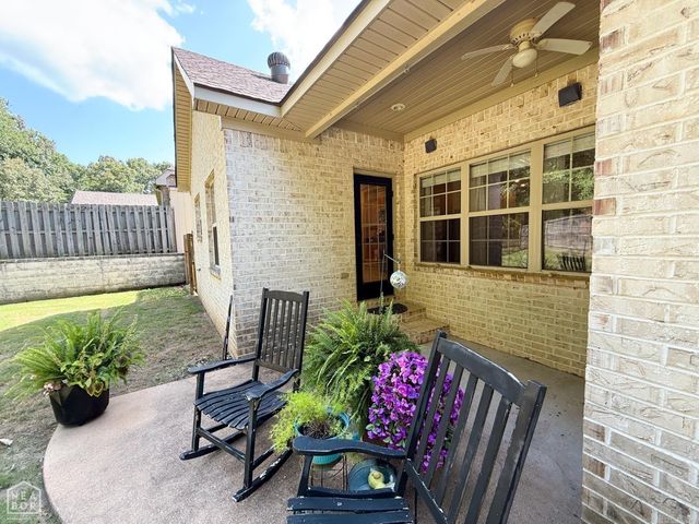 4717 Lochmoor Circle, Jonesboro, AR 72405