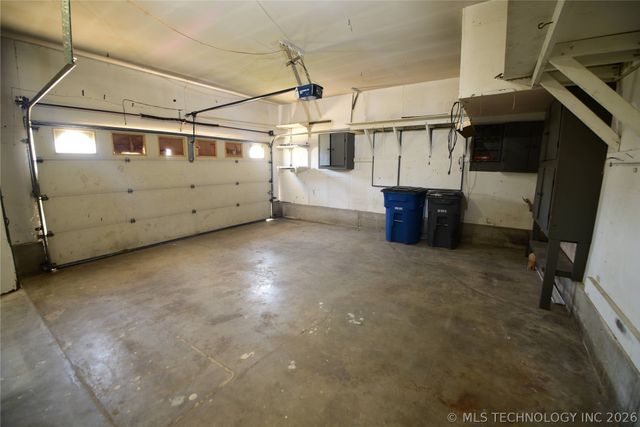 10219 E 7th Street, Tulsa, OK 74128
