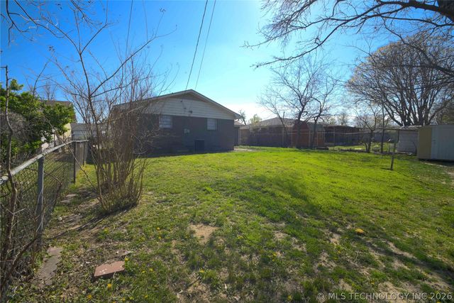 10219 E 7th Street, Tulsa, OK 74128