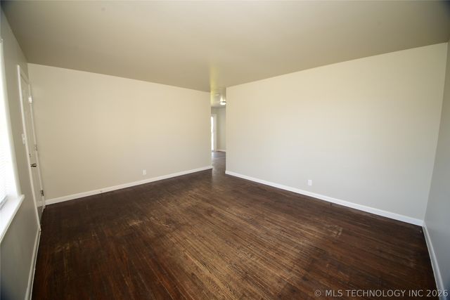 10219 E 7th Street, Tulsa, OK 74128