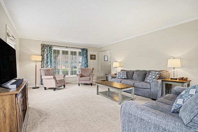 1207 Briarwood Drive, Elkhart, IN 46514