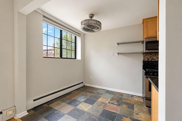 3215 Pillsbury Avenue S 004, Minneapolis, MN 55408
