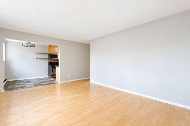 3215 Pillsbury Avenue S 004, Minneapolis, MN 55408