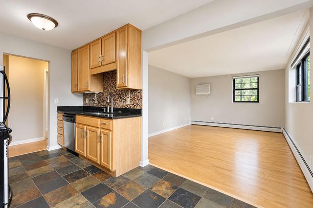 3215 Pillsbury Avenue S 004, Minneapolis, MN 55408