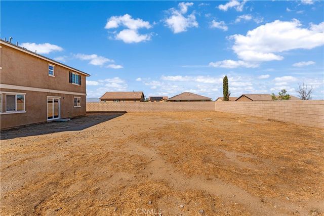 42570 72nd Street W, Lancaster, CA 93536
