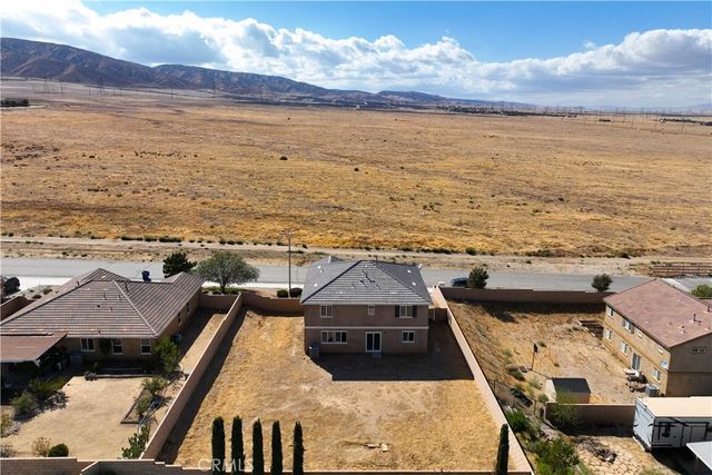 42570 72nd Street W, Lancaster, CA 93536