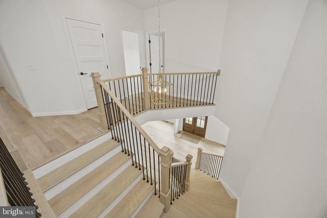 29 MCKNIGHT FARM LN, Glenmoore, PA 19343