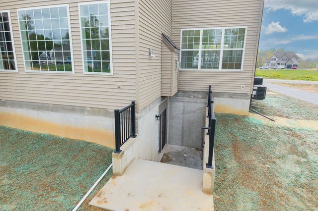 29 MCKNIGHT FARM LN, Glenmoore, PA 19343