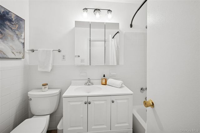 49 Maple Avenue 3A, Hastings-on-hudson, NY 10706