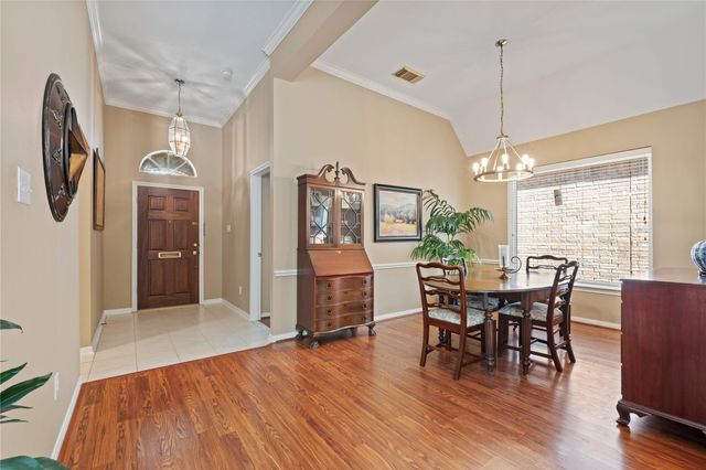 9959 Kemp Forest Drive, Houston, TX 77080