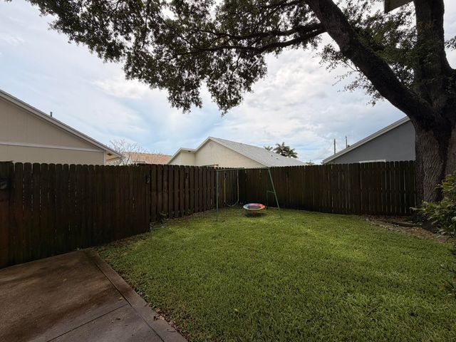 6160 Lucerne Street, Jupiter, FL 33458